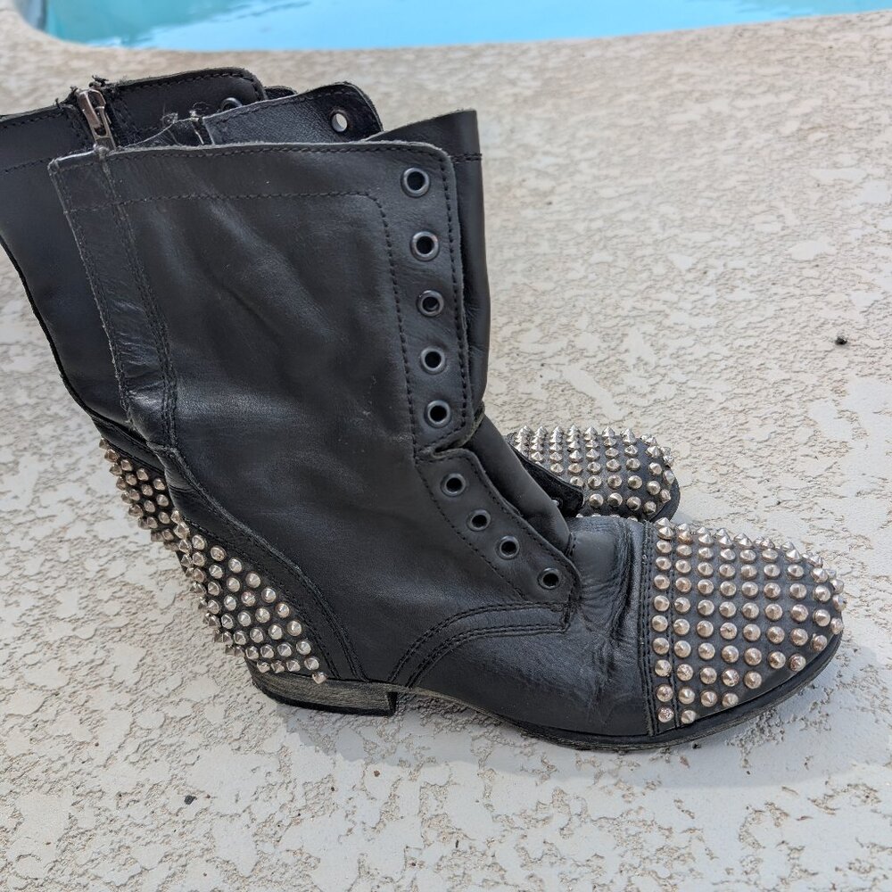 Steve Madden studded boots
